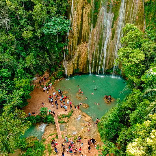 samana limon waterfall